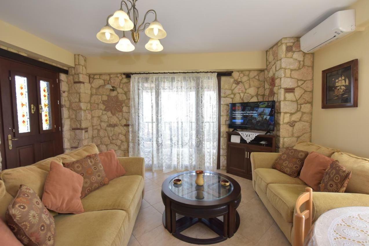 Captain'S Villa Appartments Psakoudia Dış mekan fotoğraf
