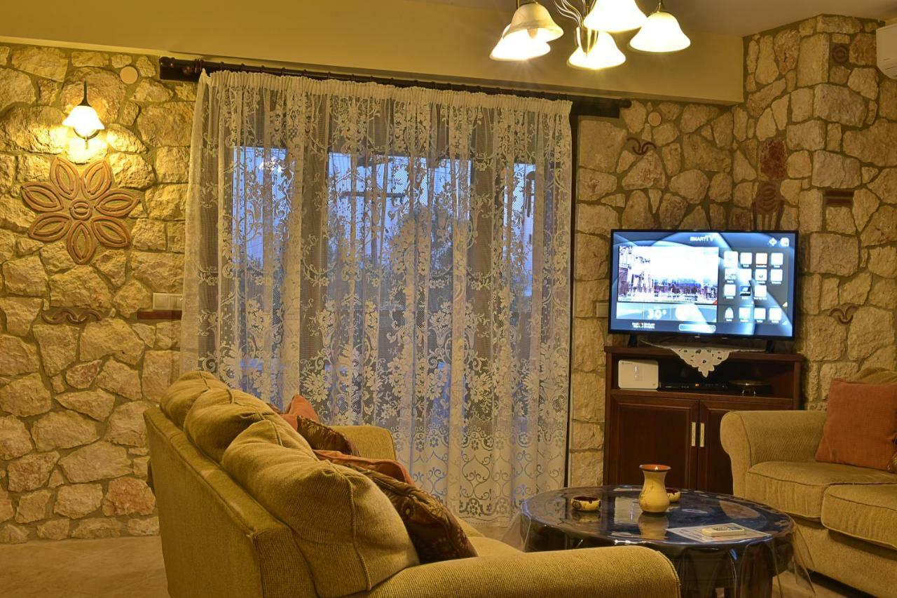 Captain'S Villa Appartments Psakoudia Dış mekan fotoğraf