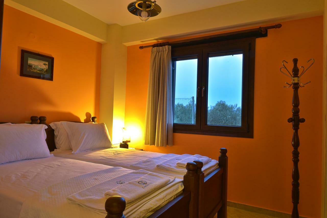 Captain'S Villa Appartments Psakoudia Dış mekan fotoğraf